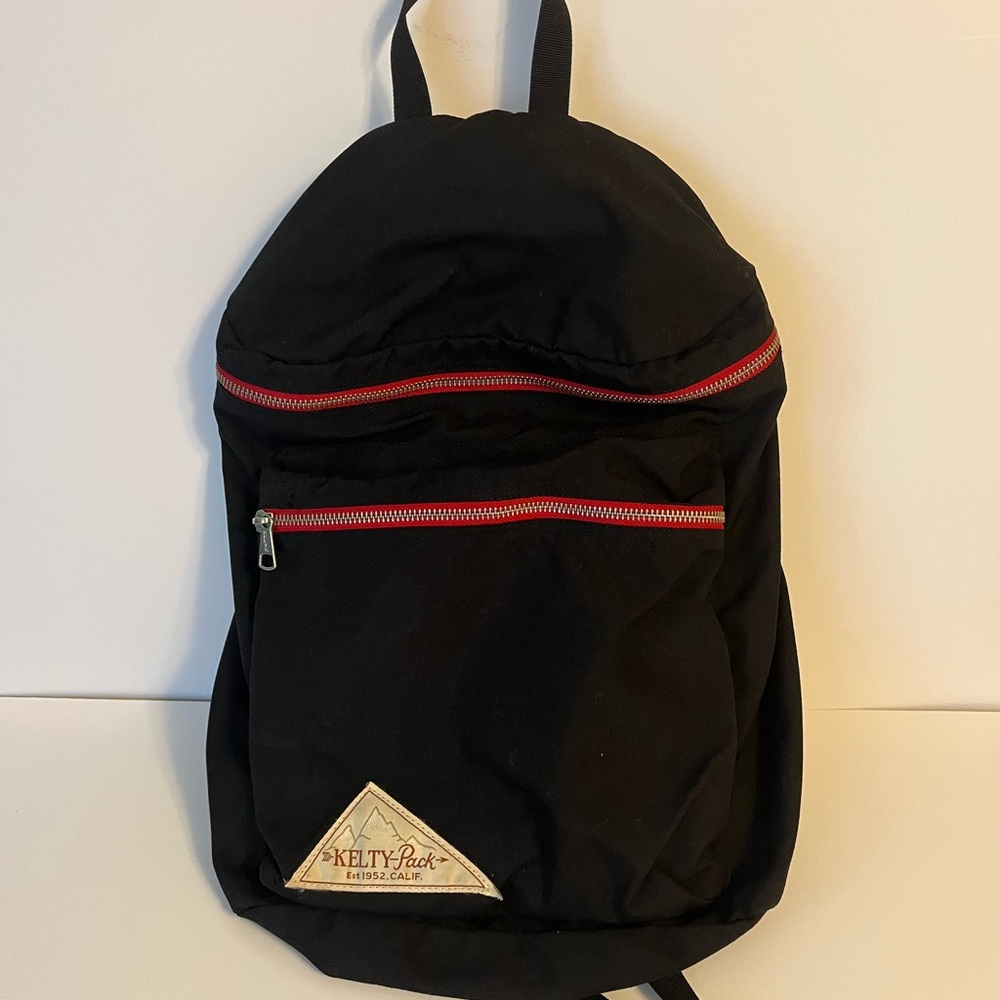 Kelty Pack Vintage Style Backpack with inside pockets